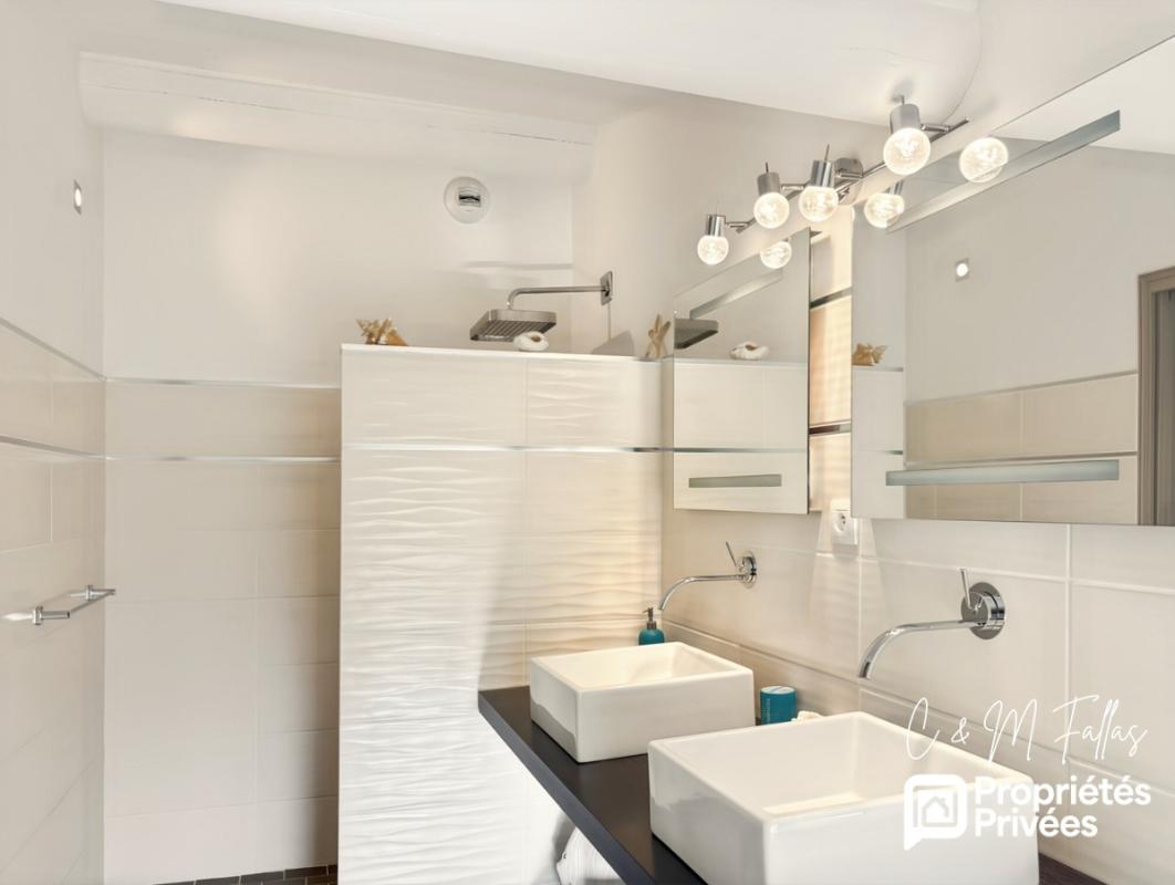 VISAN Mas d'exception 300 m² en Provence -Élégance, confort et sérénité 13