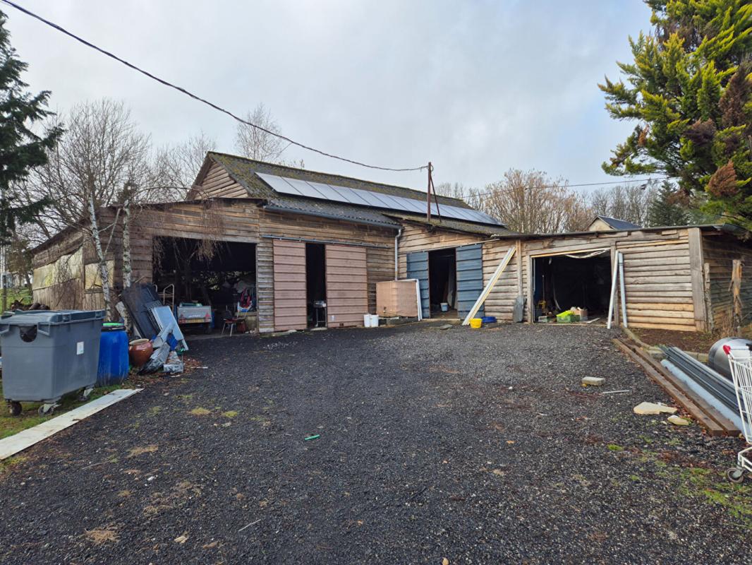 LES TROIS SAINTS Maison Les Trois Saints 4 pièce(s) 120 m2 10