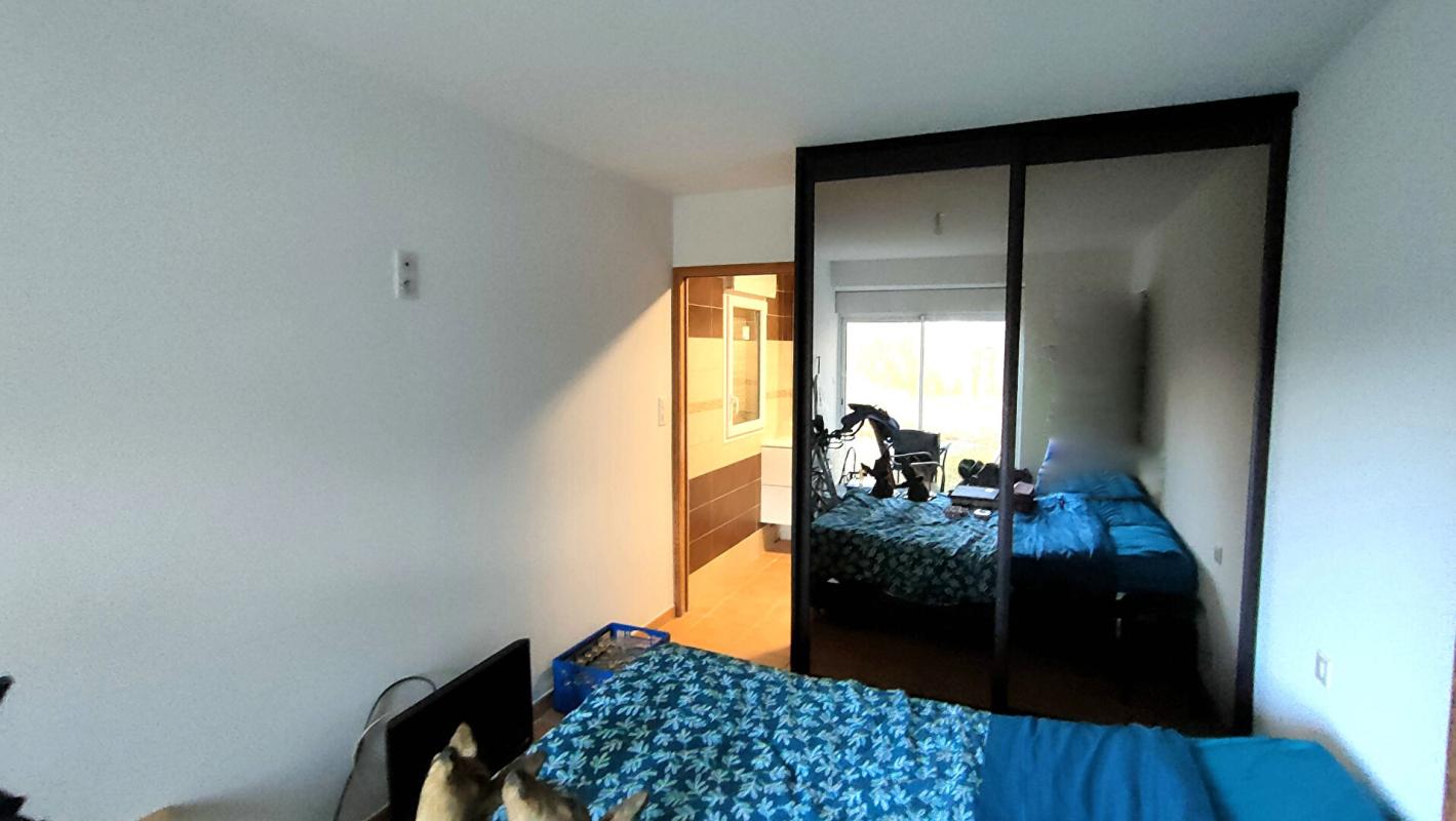 CHAMBRETAUD Maison de village 6 pièces 147 m2 5