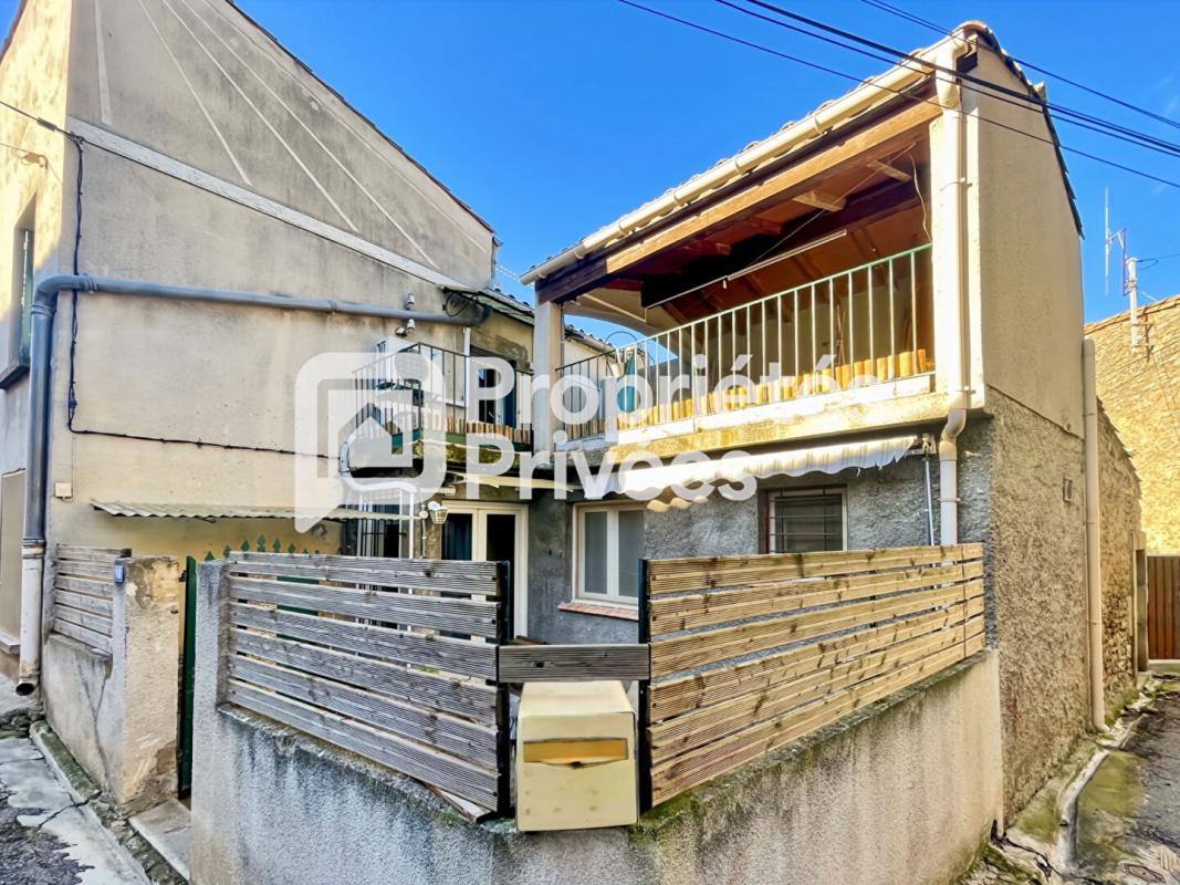 LAURE-MINERVOIS Maison de village 2 chambres avec cour et terrasse 1