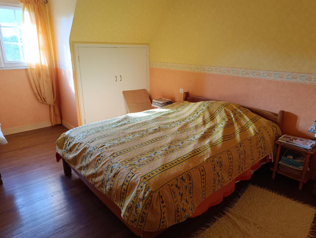 LAZ 29520 Laz maison 5 chambres avec sous sol complet vue sur 1ha 3 de prairie. Hangar 340 m² 3