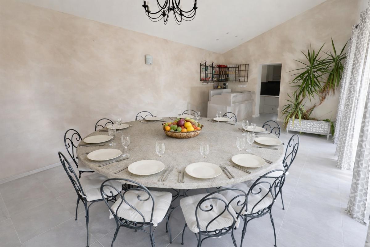 SAINT-VICTORET St Victoret - Propriété de 429 m² avec dépendances, piscine, pool house 4