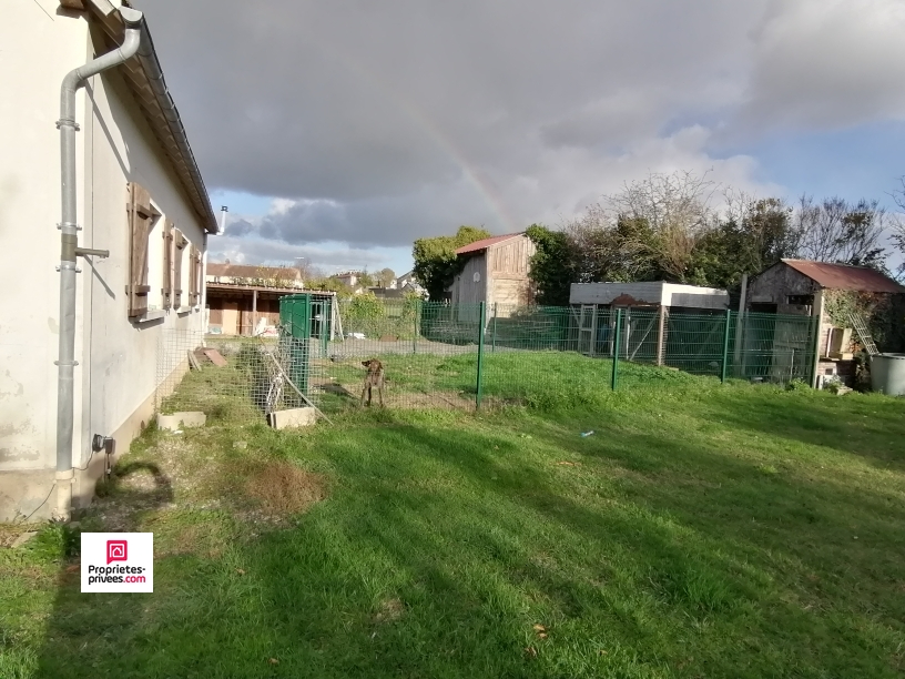 TRUN TRUN (61160) maison   5 pièces,  103  m2 environ,  4 chambres, 1 bureau  PRIX  162750  honoraires 5% inclus à la charge de l'acquéreur, soit 155000 hors honoraires 17