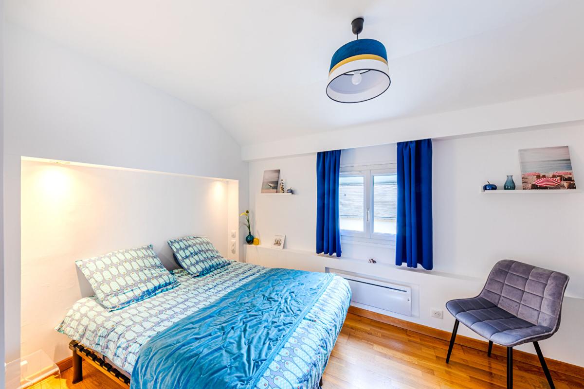 SERAINCOURT Ancienne dépendance de château entièrement rénovée - Élégance et cadre privilégié, proche golf et centres urbains 10