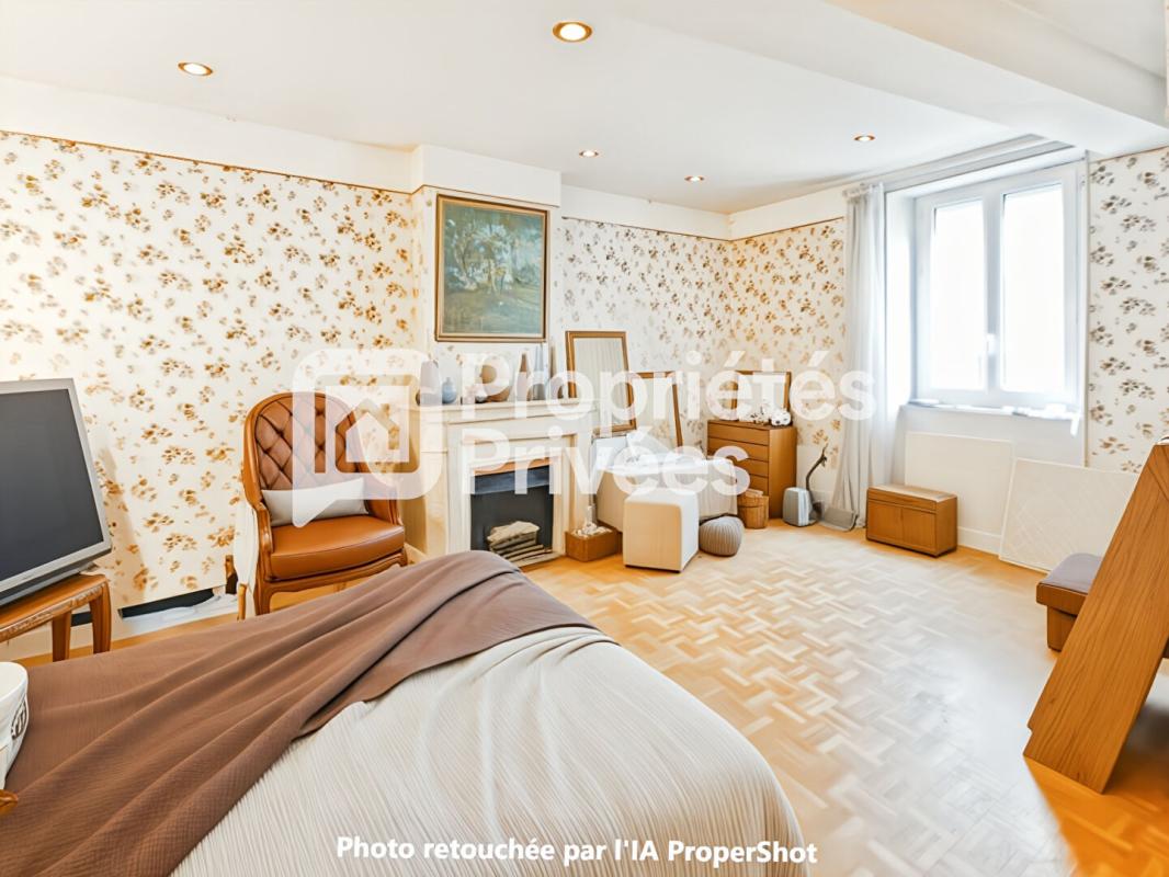 VILLENEUVE-MINERVOIS Maison de village en pierre avec cour à rénover, Villeneuve-Minervois 14