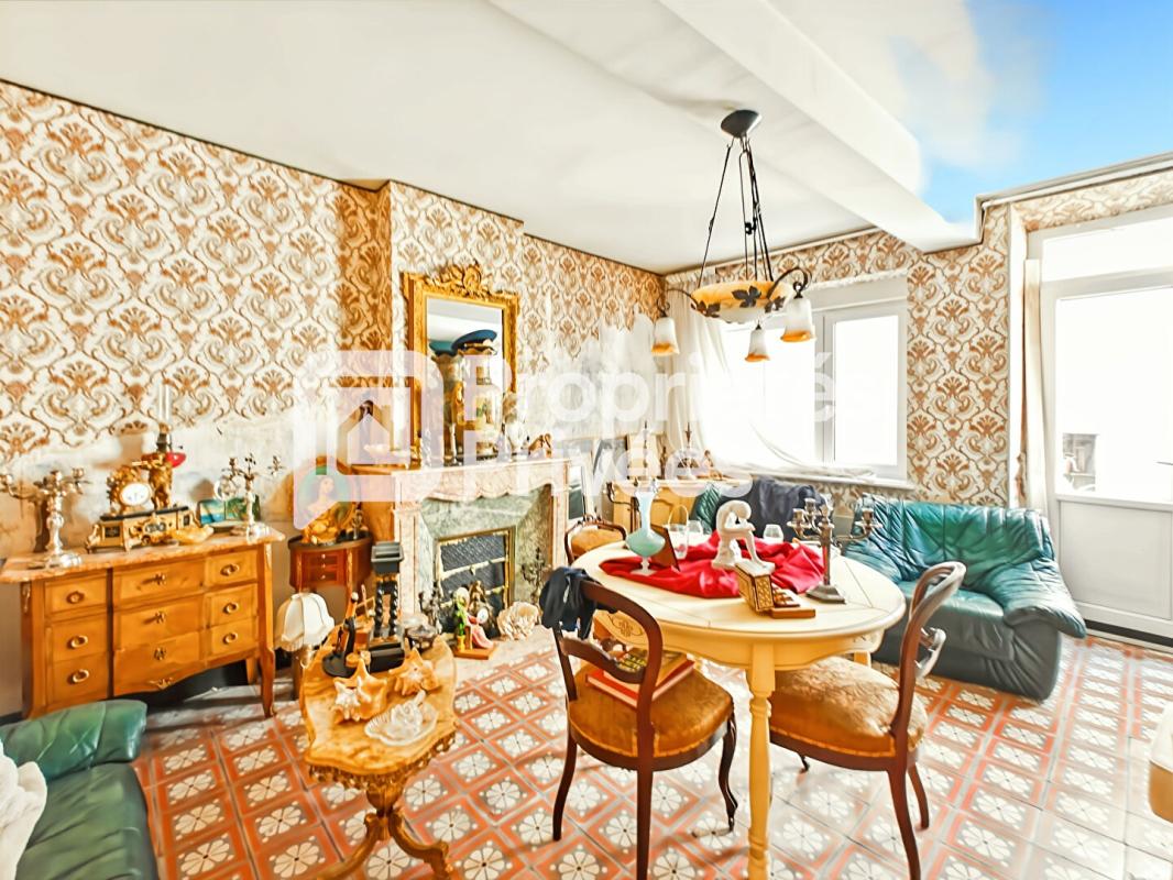 VILLENEUVE-MINERVOIS Maison de village en pierre avec cour à rénover, Villeneuve-Minervois 4