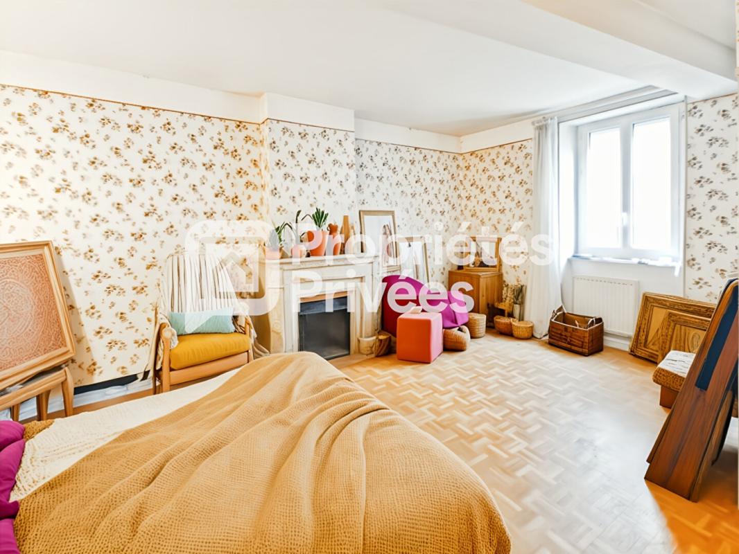 VILLENEUVE-MINERVOIS Maison de village en pierre avec cour à rénover, Villeneuve-Minervois 7