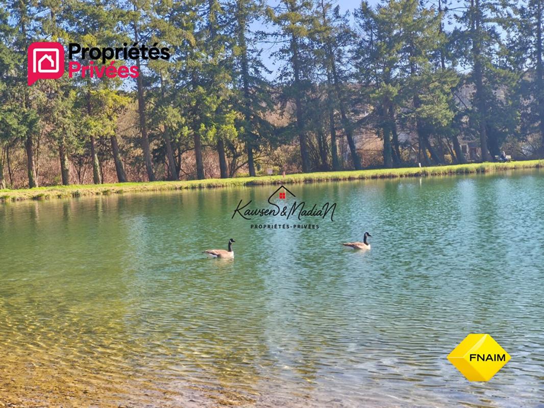 LA BONNEVILLE-SUR-ITON Maison 4 pièces 70 m2 / 80 m² au sol et dépendance 10 m² 16