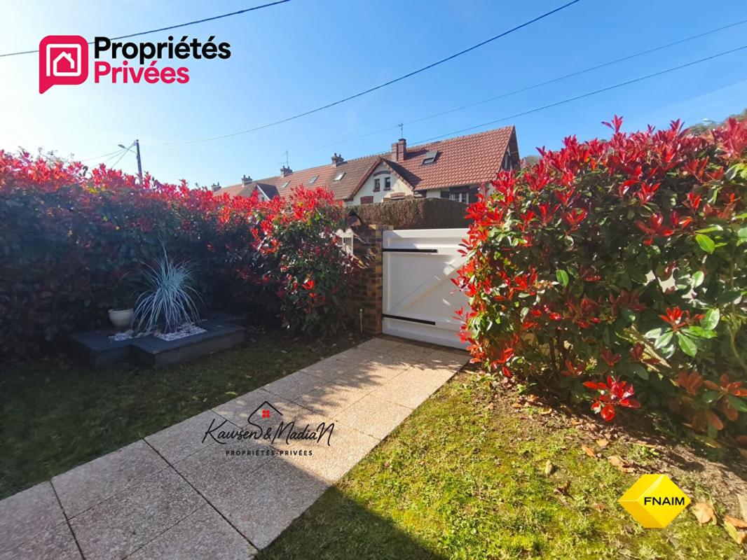 LA BONNEVILLE-SUR-ITON Maison 4 pièces 70 m2 / 80 m² au sol et dépendance 10 m² 2