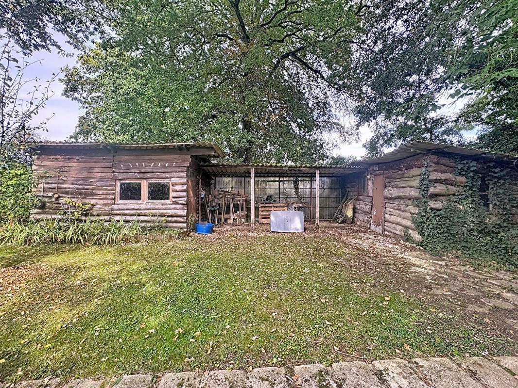 CHAMARANDE Coup de coeur garanti !  Maison familiale sans vis-à-vis sur grand terrain arboré ! 16