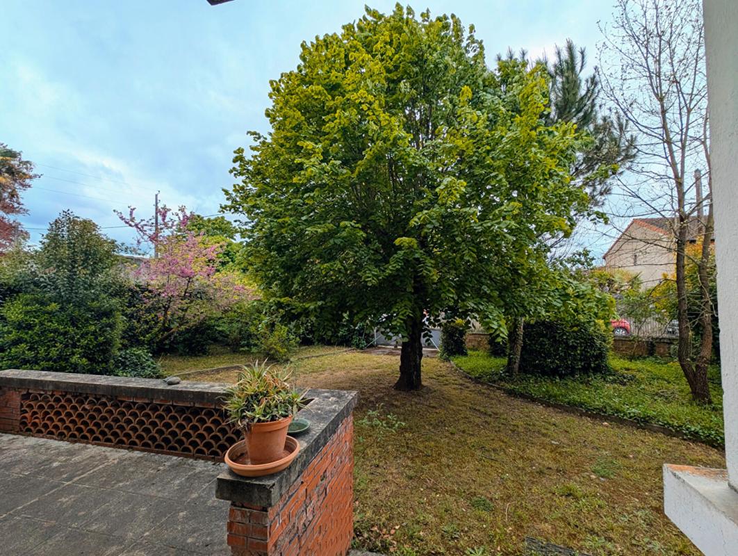 CAZERES Maison 224 m2 avec 7 chambres, dépendance 97 m² sur terrain de 1455 m² 14