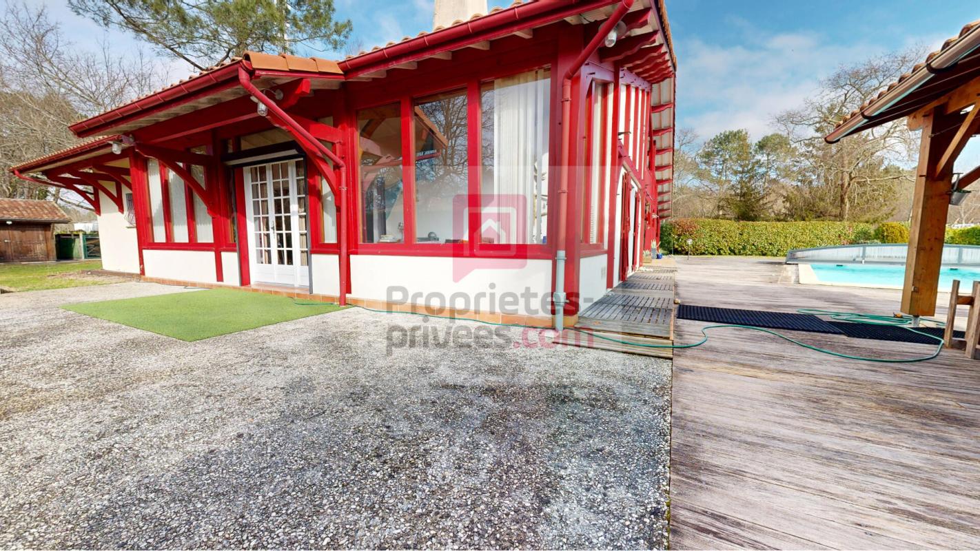 BISCARROSSE Belle Landaise de 201m², parc arboré, piscine 5