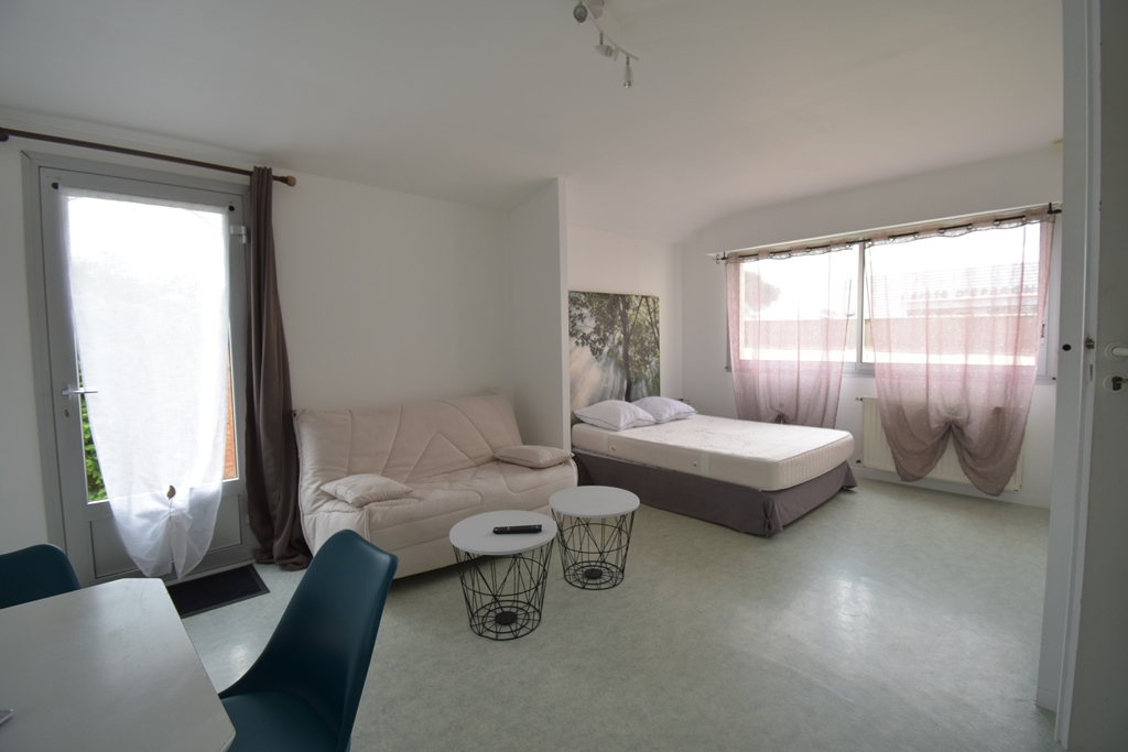 LES SABLES-D'OLONNE Maison Les Sables d'Olonne 5 pièces 124m2 + studio 32 m2 16