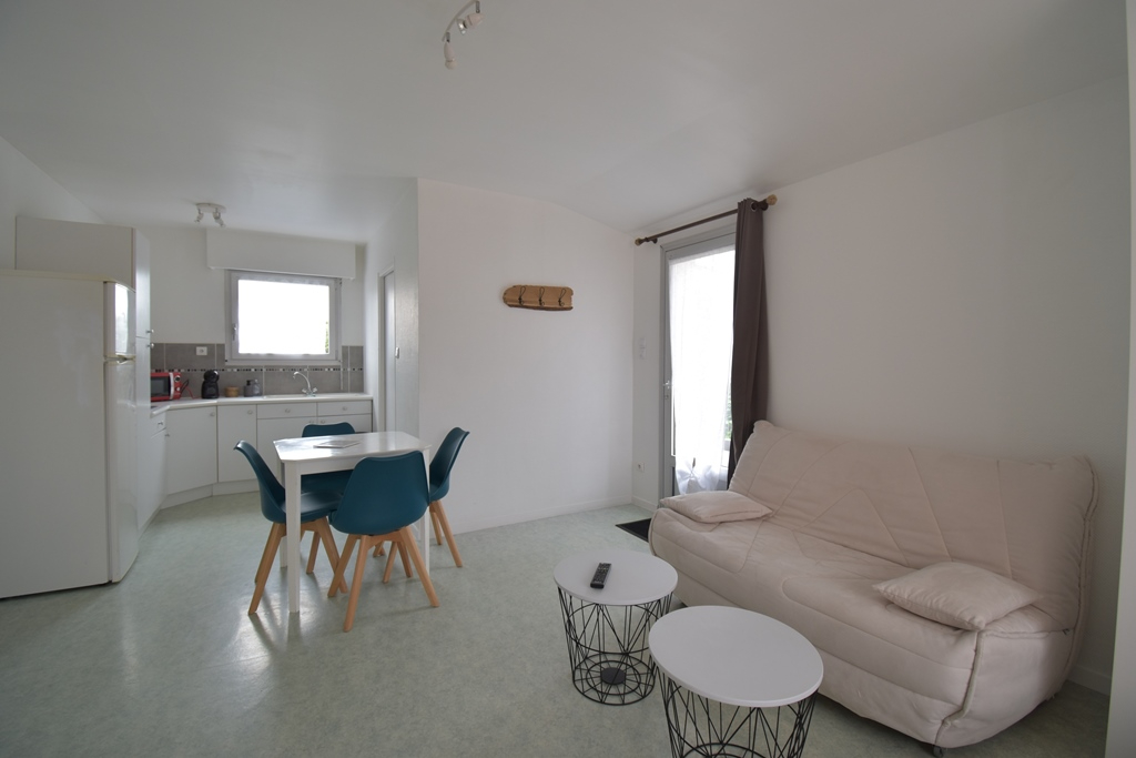 LES SABLES-D'OLONNE Maison Les Sables d'Olonne 5 pièces 124m2 + studio 32 m2 17