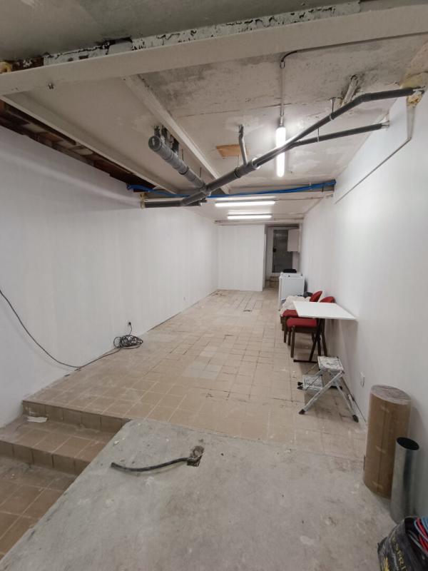 CHAMBERY CHAMBERY - MURS COMMERCIAUX LIBRES, Local commercial 50m² 2