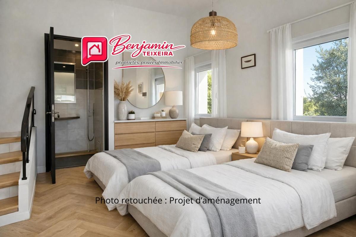 SAINTE-MAXIME Villa Sainte Maxime 6 pièce(s) 117 m2 - Garage 27m² - Vue mer - piscine 10