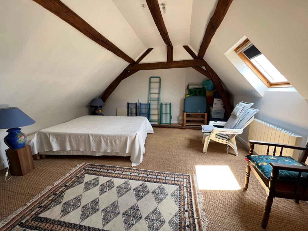 CHATEAU-DU-LOIR Maison - Montval Sur Loir - 8 pièce(s) - 208 m² 12