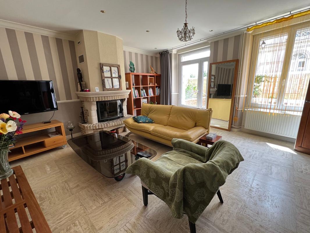 CHATEAU-DU-LOIR Maison - Montval Sur Loir - 8 pièce(s) - 208 m² 5