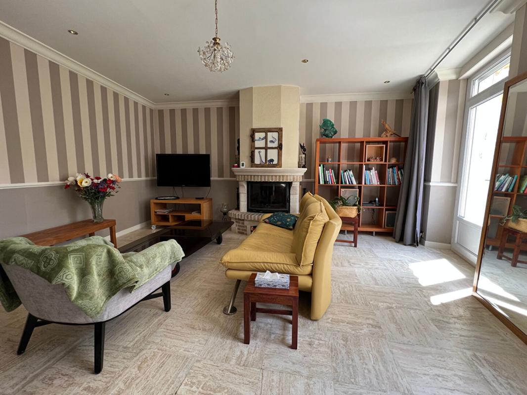 CHATEAU-DU-LOIR Maison - Montval Sur Loir - 8 pièce(s) - 208 m² 6