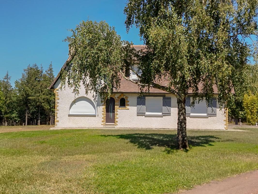 ROMORANTIN-LANTHENAY LIEUX UNIQUES ® x PROPRIÉTÉS PRIVÉES PROPOSE MAISON CONTEMPORAINE 161 M² - 1.9 HA - ROMORANTIN (41) 1