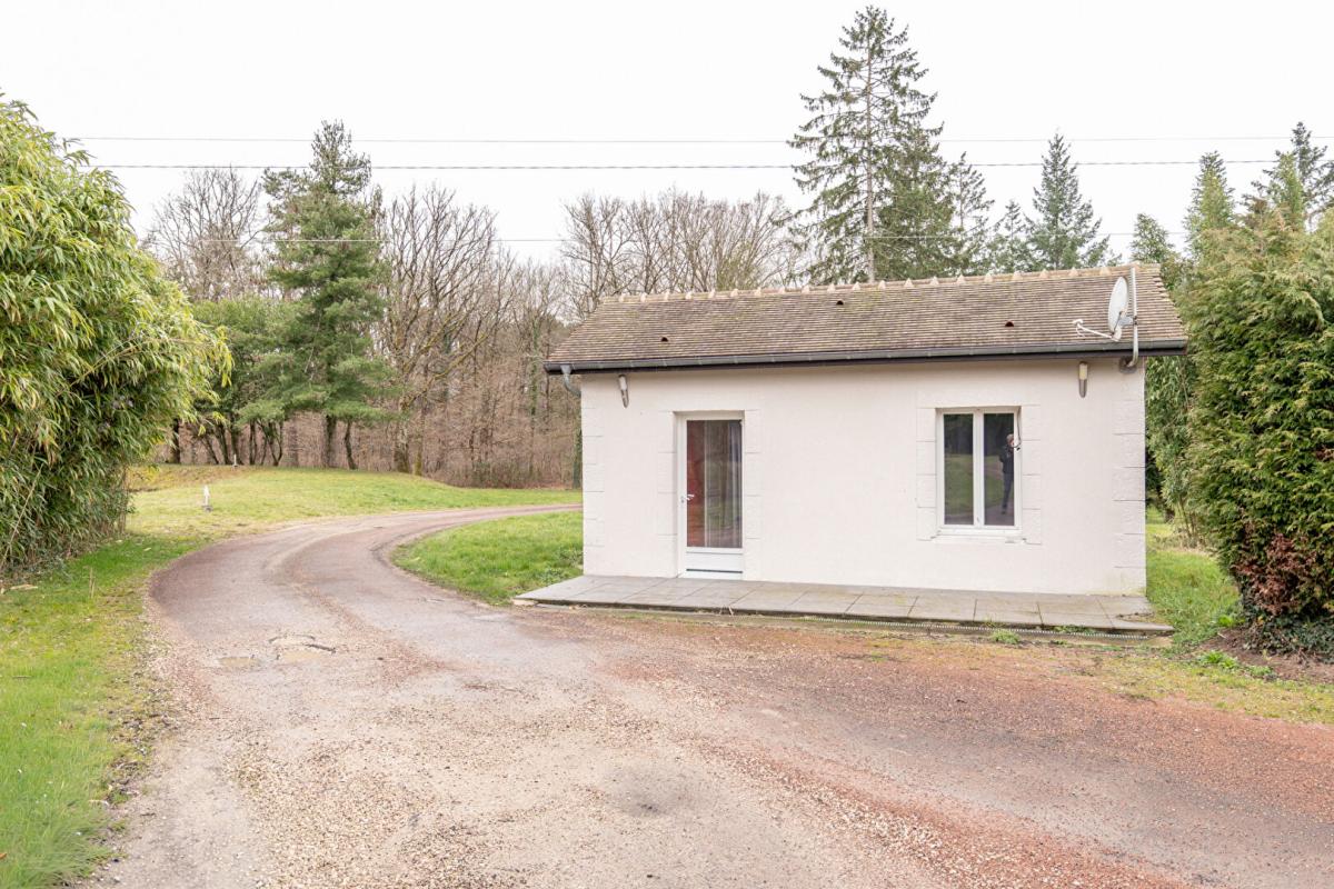 ROMORANTIN-LANTHENAY LIEUX UNIQUES ® x PROPRIÉTÉS PRIVÉES PROPOSE MAISON CONTEMPORAINE 161 M² - 1.9 HA - ROMORANTIN (41) 17