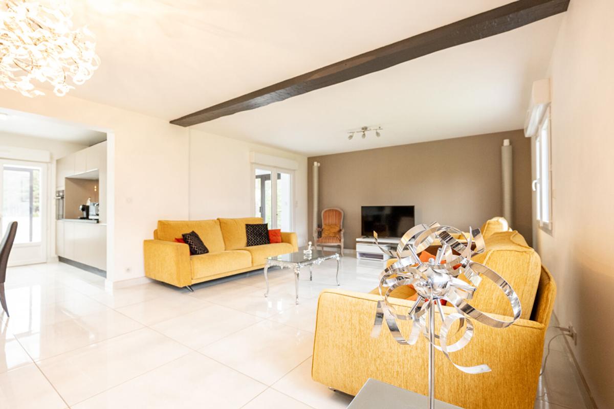 ROMORANTIN-LANTHENAY LIEUX UNIQUES ® x PROPRIÉTÉS PRIVÉES PROPOSE MAISON CONTEMPORAINE 161 M² - 1.9 HA - ROMORANTIN (41) 8