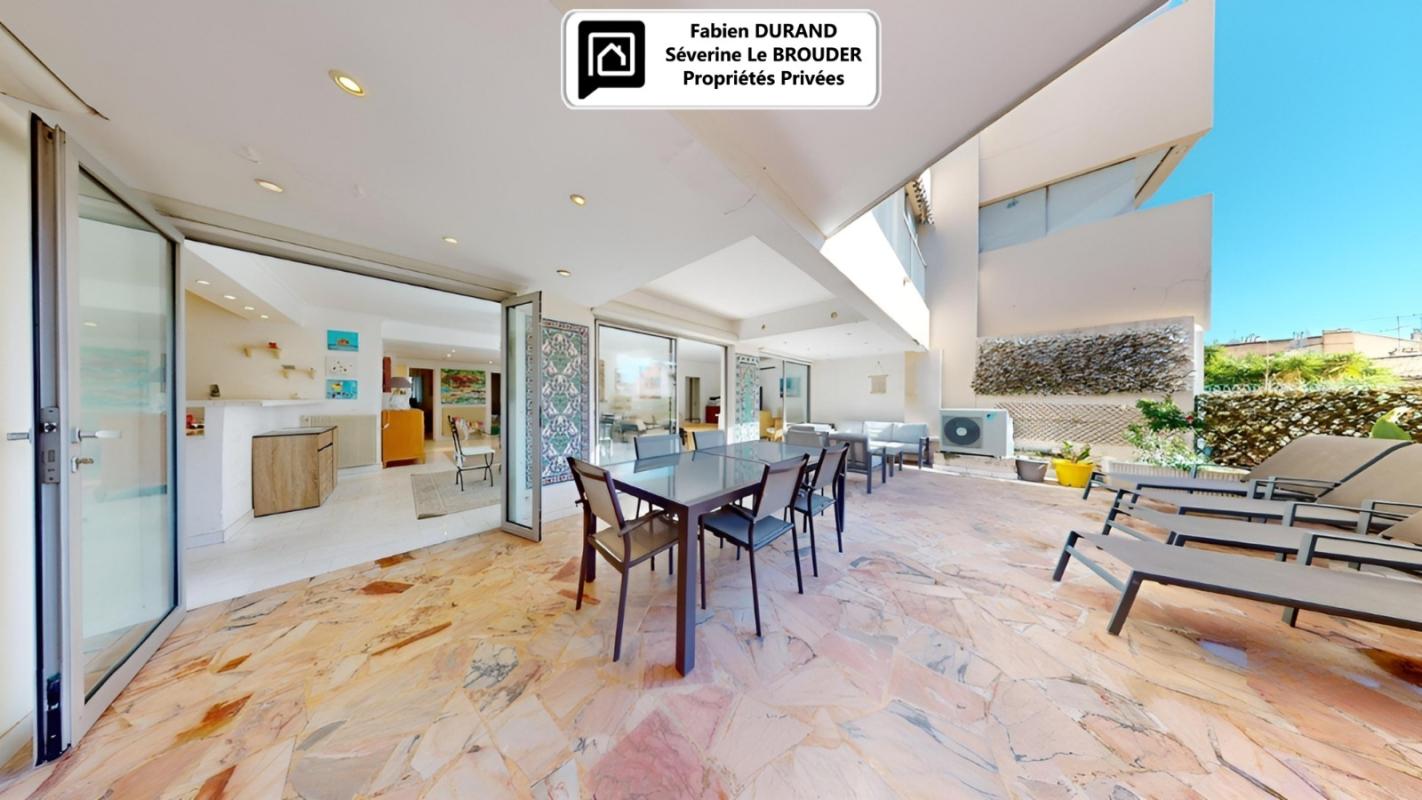 CANNES Appartement Cannes La banane - 6 pièce(s) 143.80 m2 1