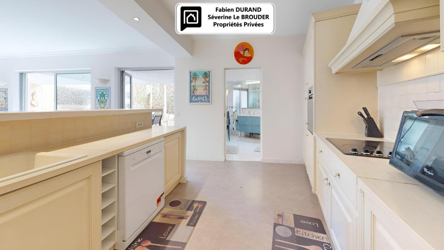 CANNES Appartement Cannes La banane - 6 pièce(s) 143.80 m2 13