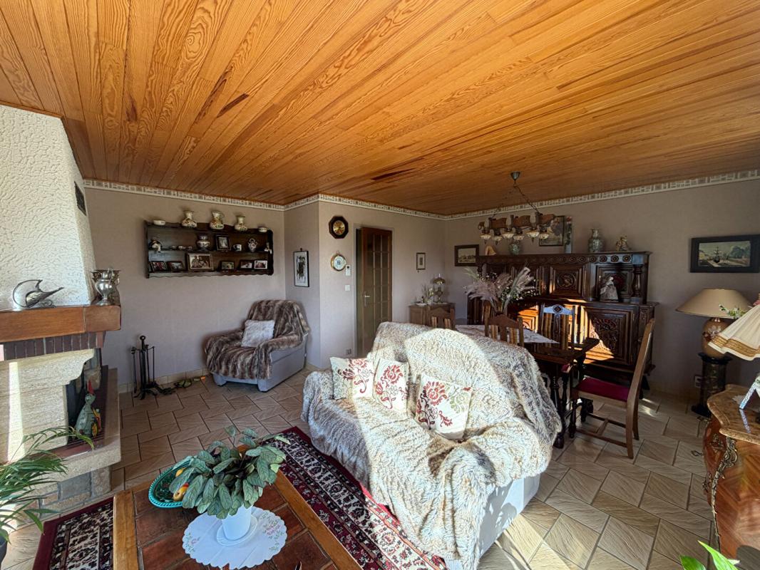 CHEVANNES-CHANGY Pavillon de caractère dans la campagne nivernaise 6