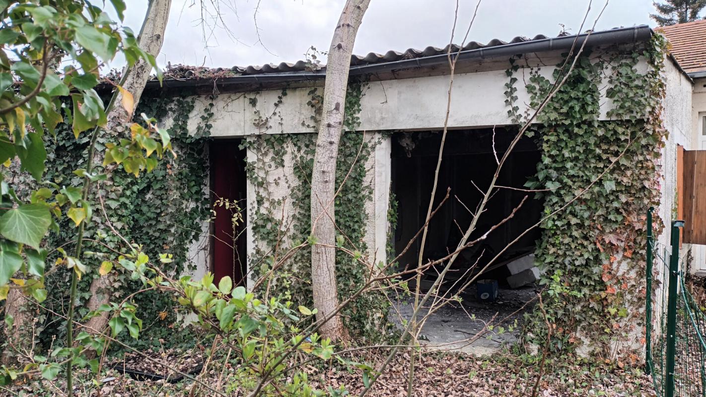 NEUILLY-EN-THELLE Terrain Neuilly En Thelle 210 m2 3