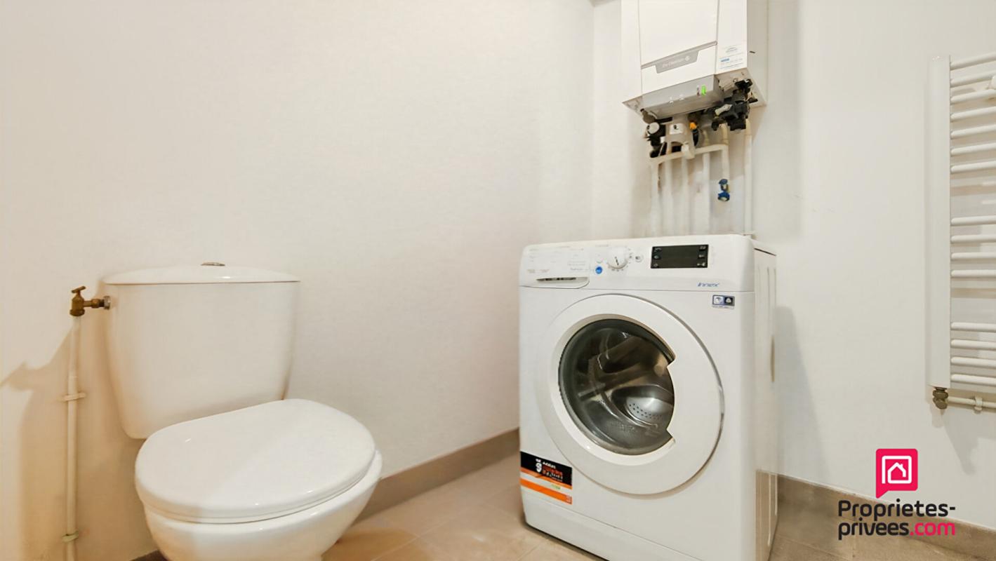 NANTES NANTES - STUDIO HYPER CENTRE AU CALME AVEC TERRASSE ET VERDURE 11