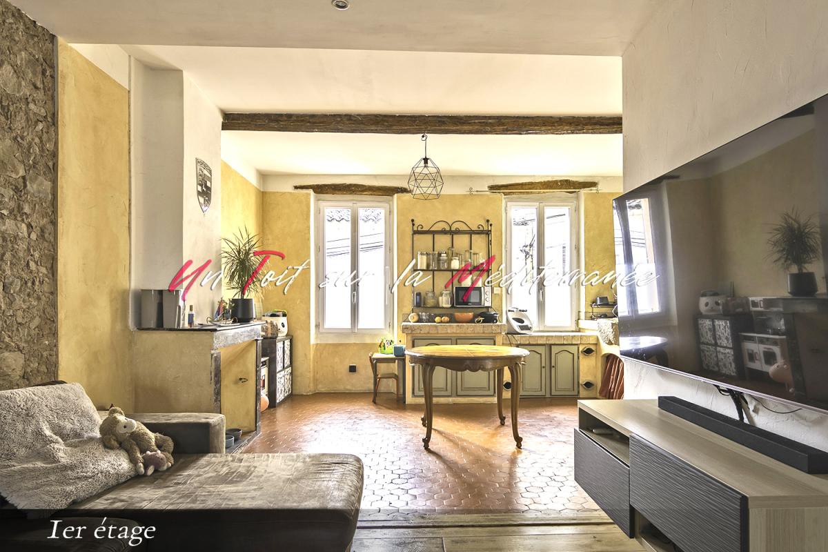 PUGET-VILLE Jolie Maison de village avec jardinet-terrasse et garage à Puget Ville, 3 chambres, 147 m2 utiles 4