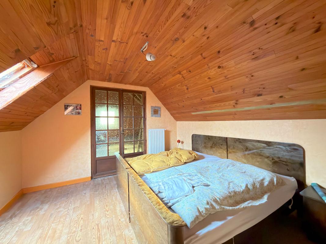 EPFIG Maison à rénover, grand terrain 10