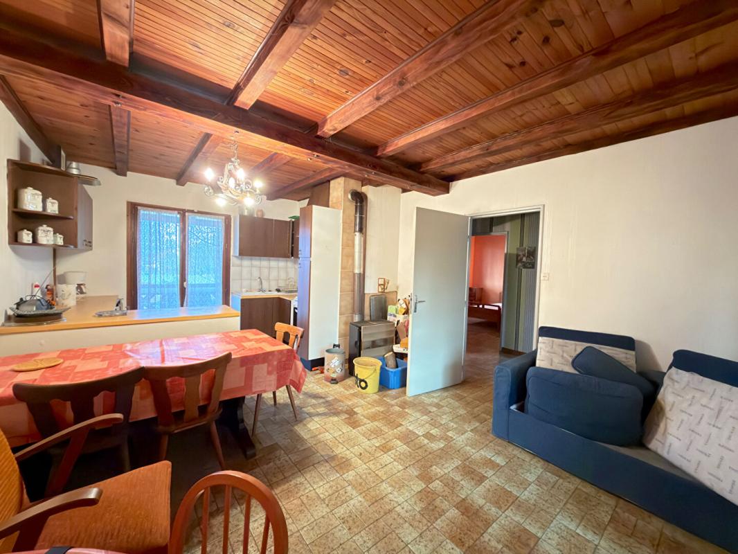 EPFIG Maison à rénover, grand terrain 6