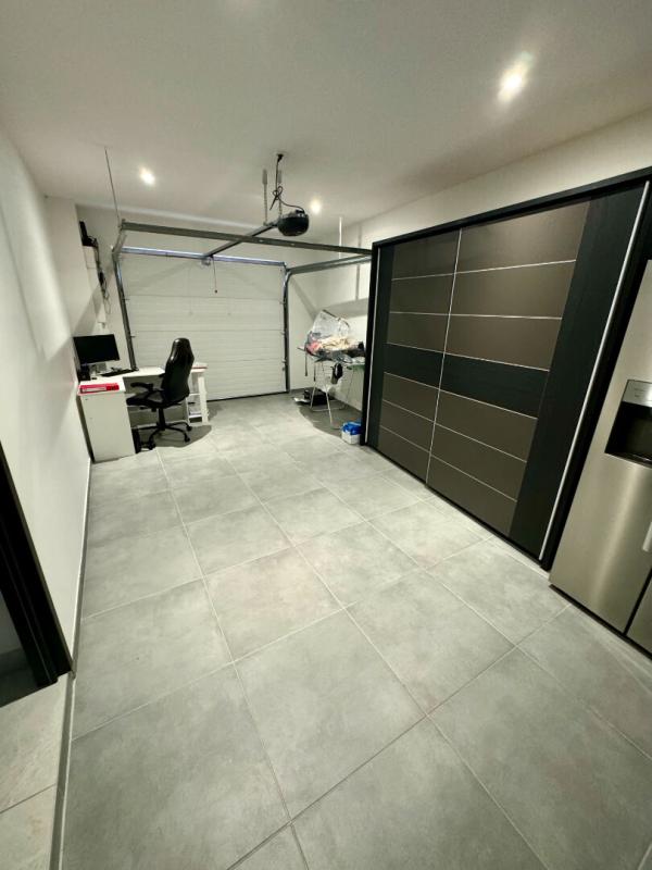 BASSENS Maison Bassens 6 pièce(s) 140 m2 15