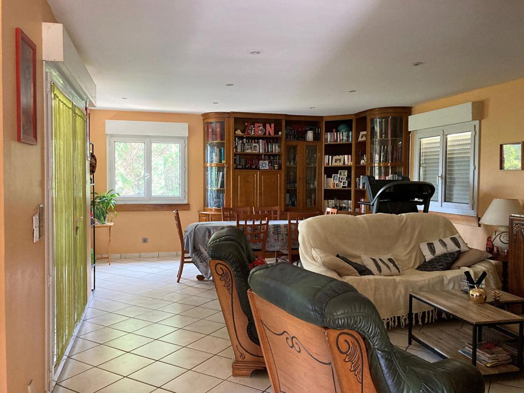 CAHORS Maison 4 chambres avec piscine 8