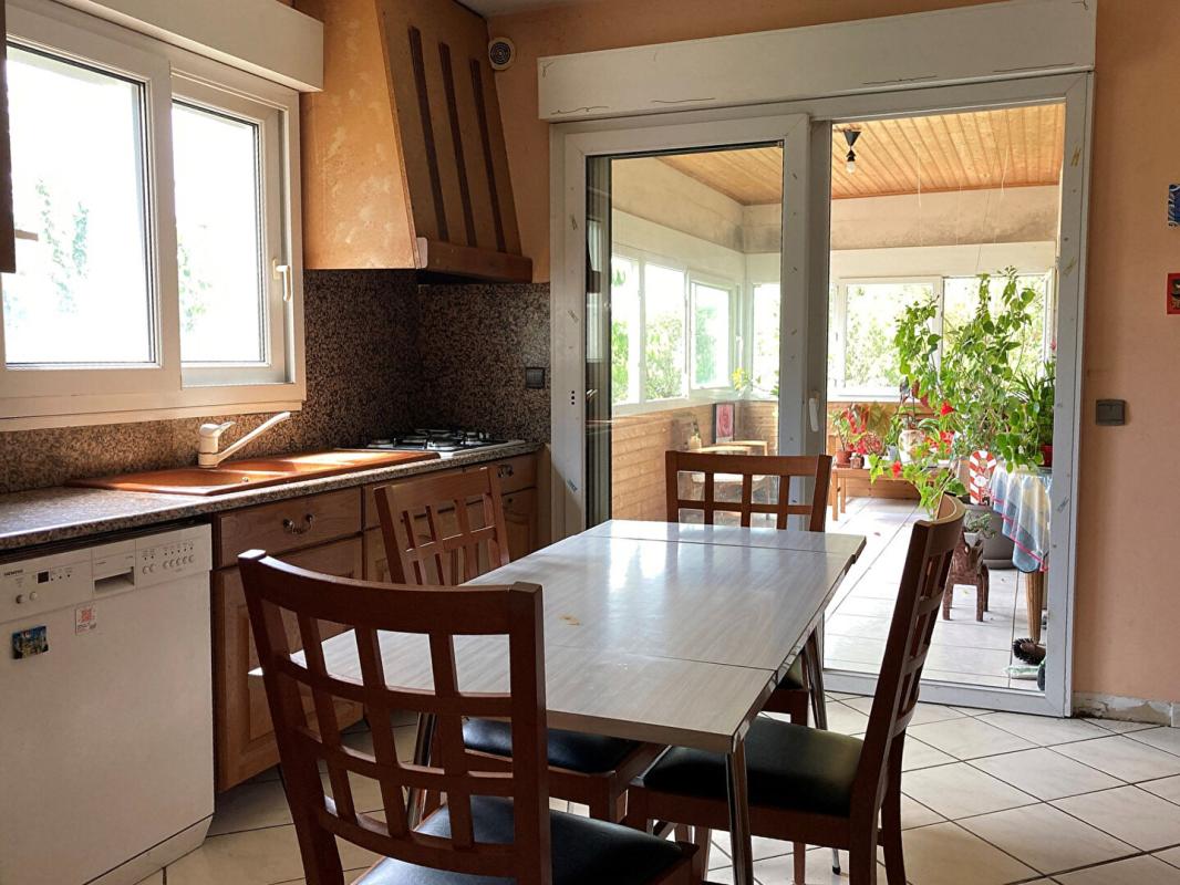 CAHORS Maison 4 chambres avec piscine 9