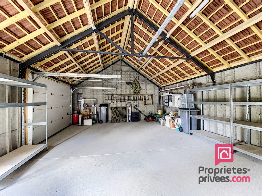 AVALLON Local professionnel proche Avallon 65.000 TTC 1