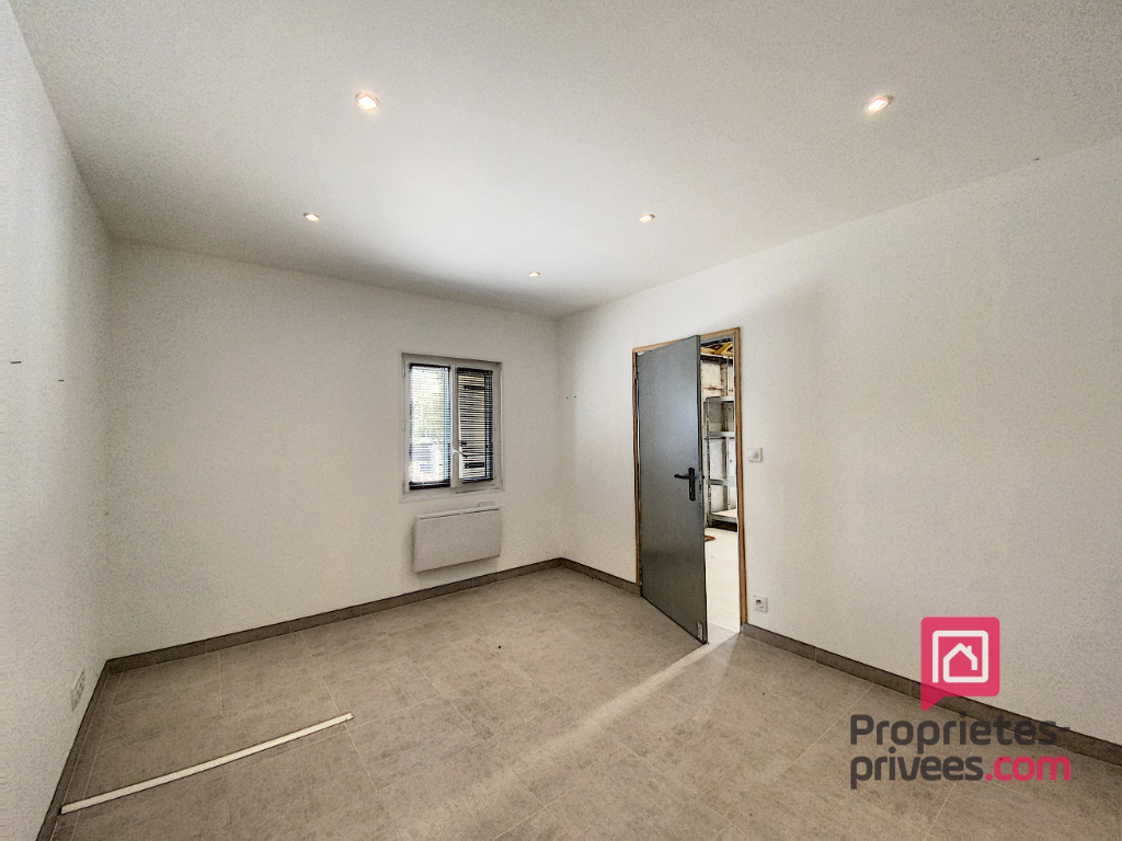 AVALLON Local professionnel proche Avallon 65.000 TTC 7