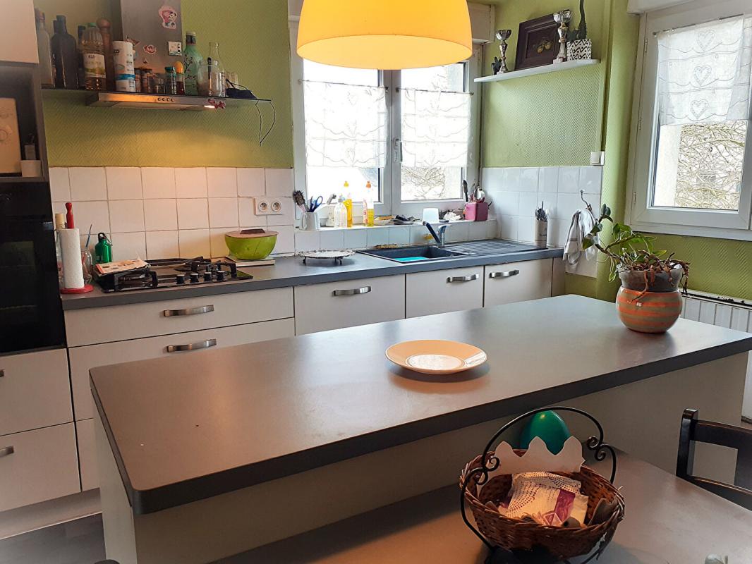 TELGRUC-SUR-MER 29560 TELGRUC sur MER      Maison 6 chambres 11