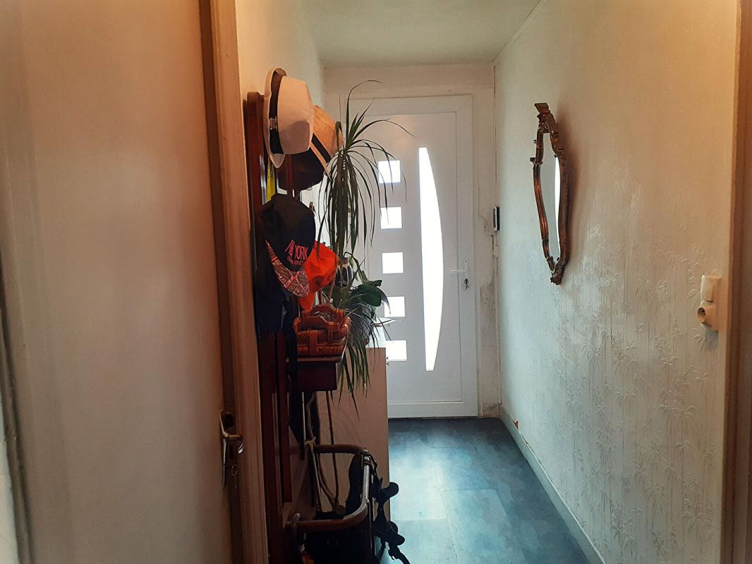 TELGRUC-SUR-MER 29560 TELGRUC sur MER      Maison 6 chambres 6