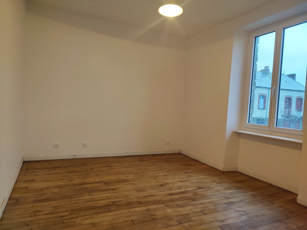 PLUMAUGAT Plumaugat : Maison en Pierres 110 m2 8