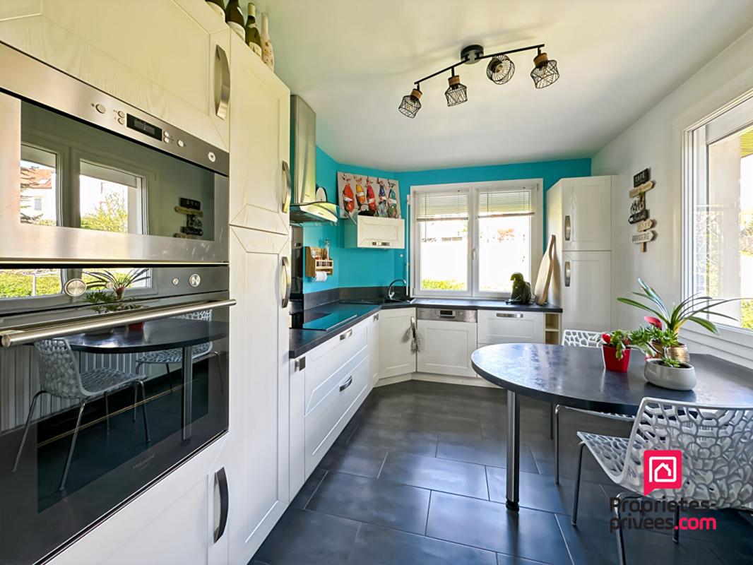 ETAULE Proche Avallon Maison avec jardin rénovée 4