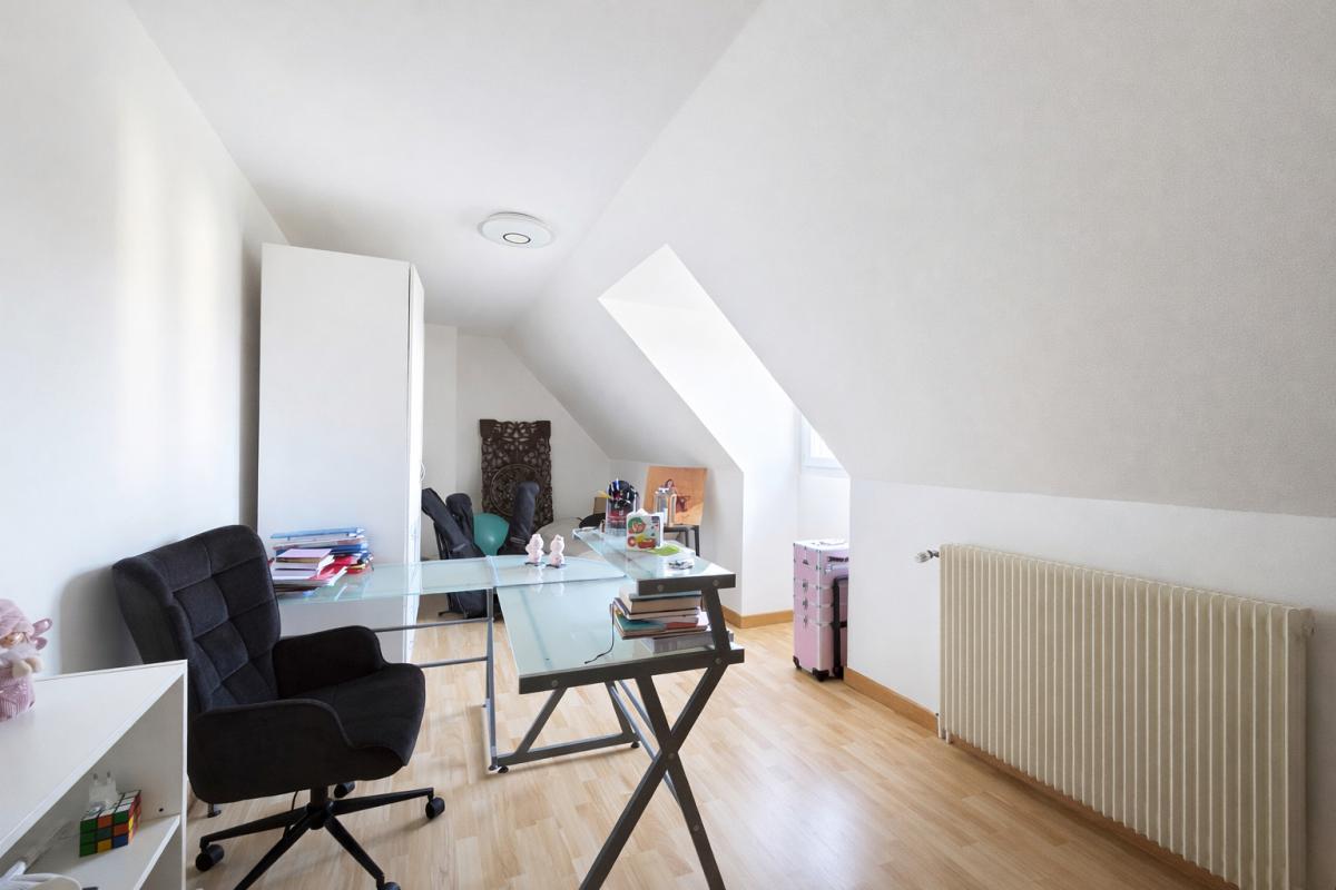 BREVAL Maison Breval 6 pièce(s) 137 m2 11