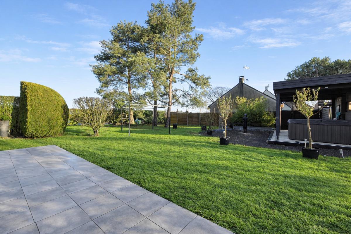 BREVAL Maison Breval 6 pièce(s) 137 m2 13