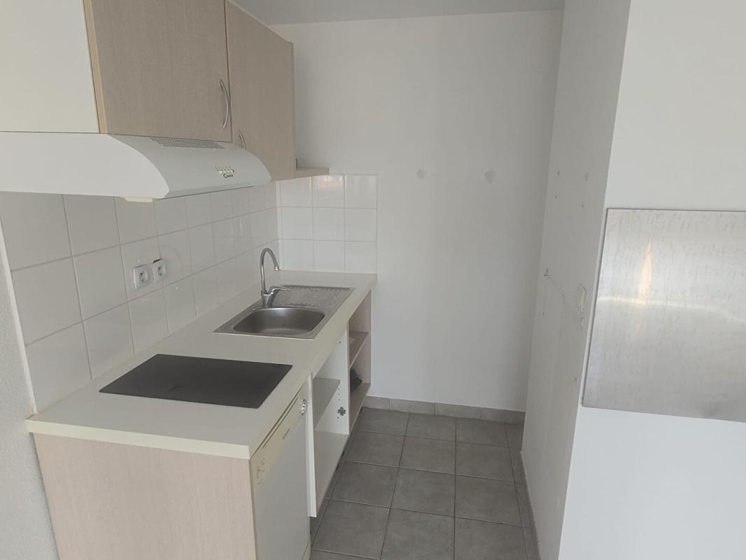 LE PONTET Appartement  2 pièce(s) 42 m2 12