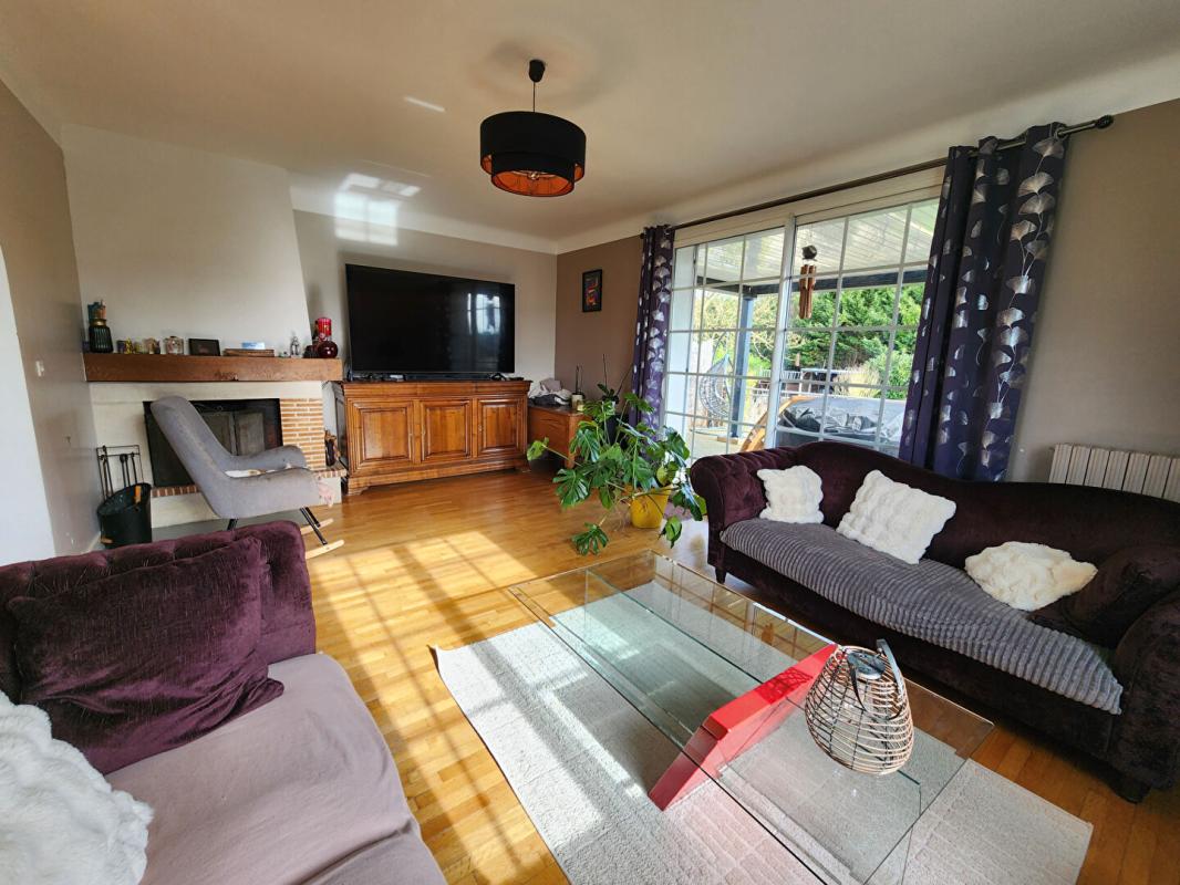 LOCHES Maison Loches 8 pièce(s) 211 m2 6