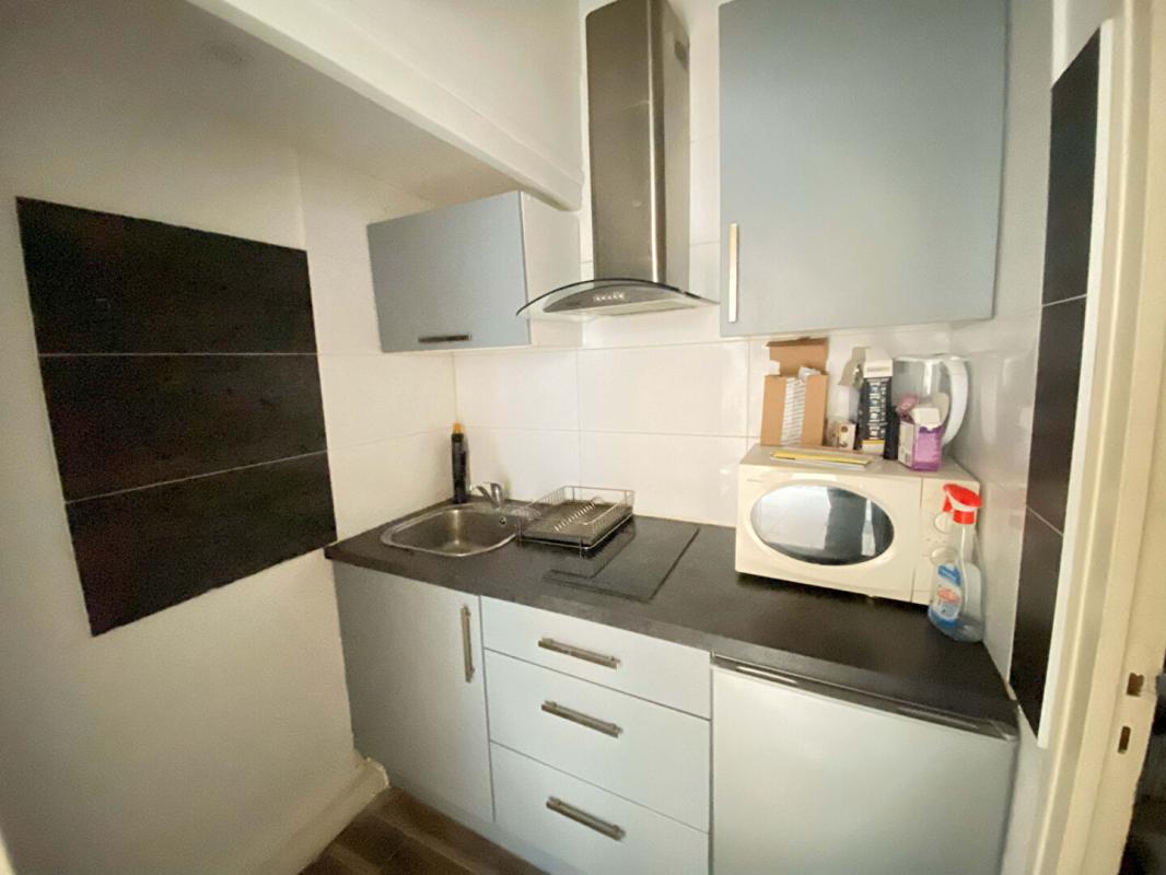 BORDEAUX T1 avec cour privée - Bordeaux Triangle d'Or 3