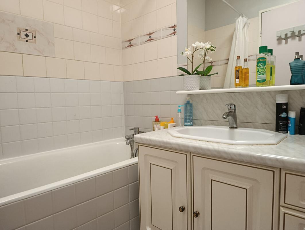 LIMEIL-BREVANNES Appartement Limeil Brevannes 4 pièces 13