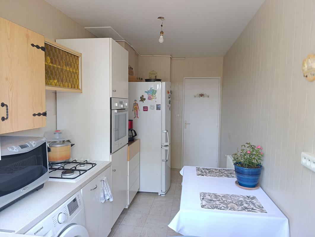LIMEIL-BREVANNES Appartement Limeil Brevannes 4 pièces 15